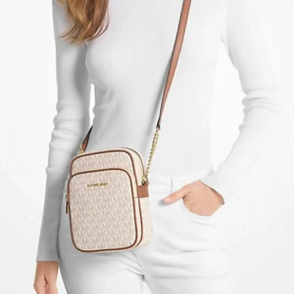 Michael Kors $398 Jet Set Travel Medium Signature Logo Crossbody Vanilla NWT - Picture 2 of 15